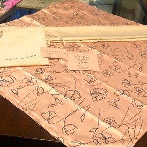 Brand new Lark & Ives Hair scarf set